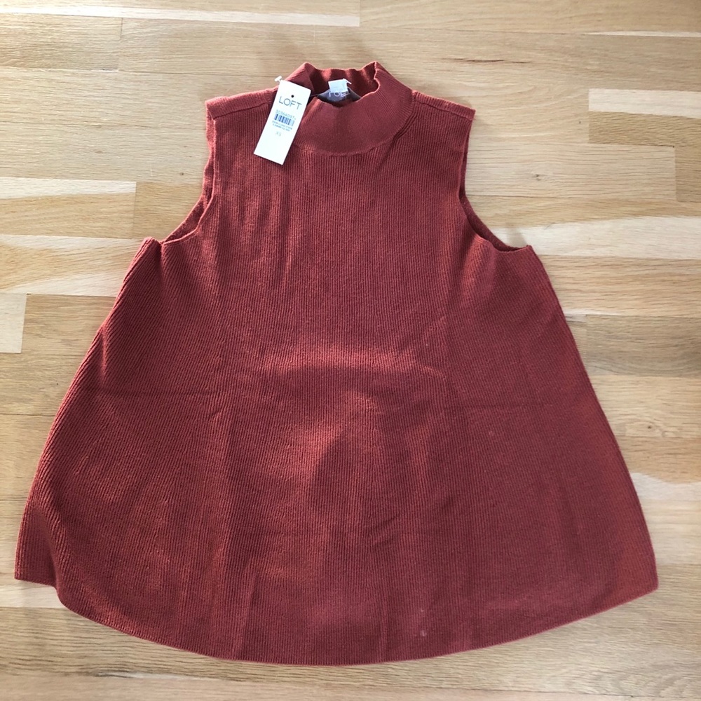 NWT LOFT Mock Neck Swing Sweater Tank